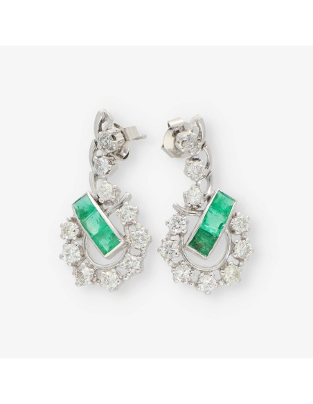 Pendientes en oro blanco 18kt con brillantes y esmeraldas