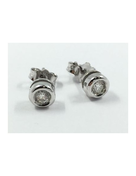 Pendientes dormilonas en oro blanco y brillantes