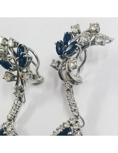 Pendientes largos con diamantes y zafiros