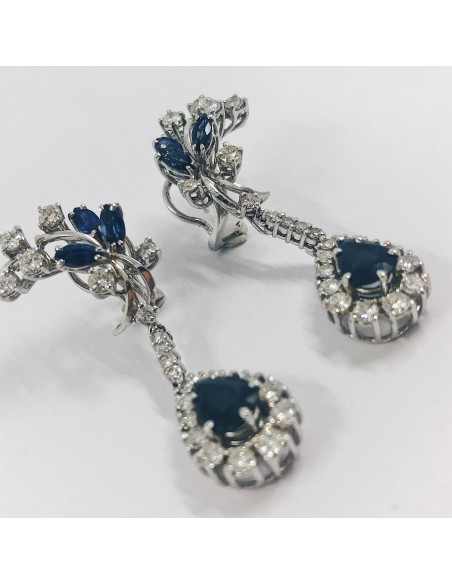 Pendientes largos con diamantes y zafiros