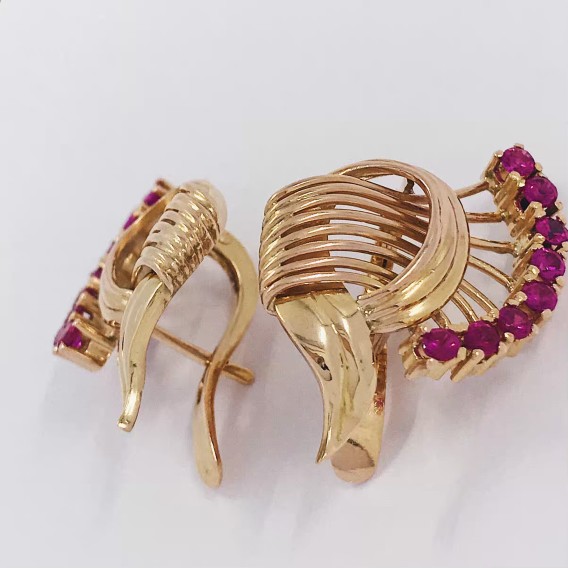 Pendientes en oro 18kt con rubÃ­s