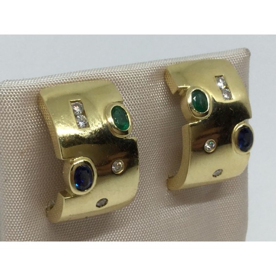 Pendientes de oro con brillantes, esmeralda y zafiro