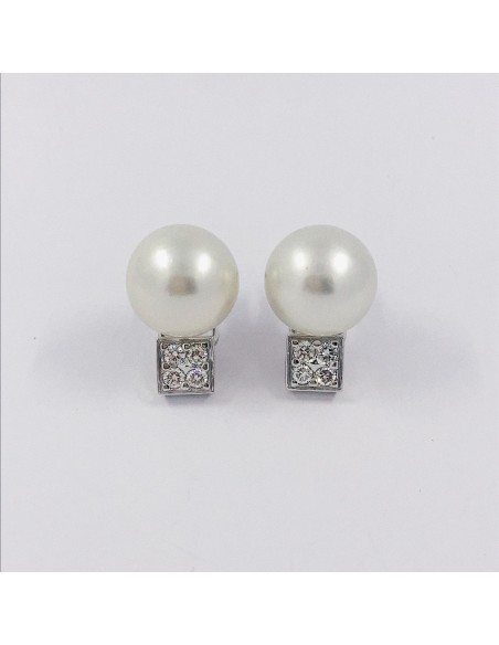 Pendientes en oro blanco 18kt con brillantes y perla