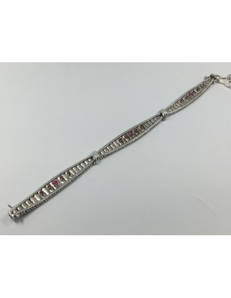 Pulsera en oro blanco mate y brillo con piedras de color.