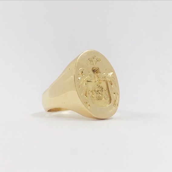 Anillo sello en oro 18kt