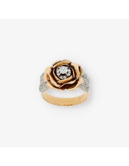 Anillo en oro 18kt con diamante central