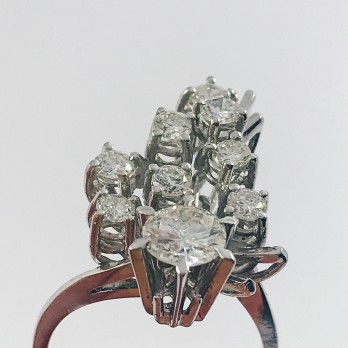 Anillo de oro blanco y brillantes 2