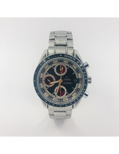 Omega Speedmaster en negro y rojo.