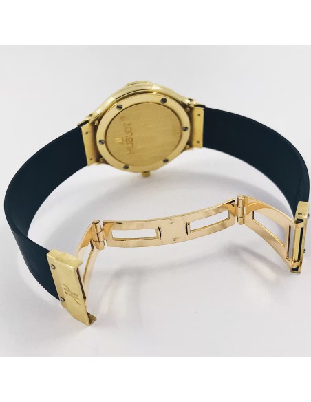Hublot classic cadete en oro