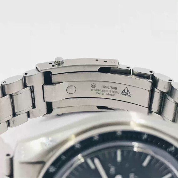 Omega Speedmaster Professional Moonwatch Caja y Documentos