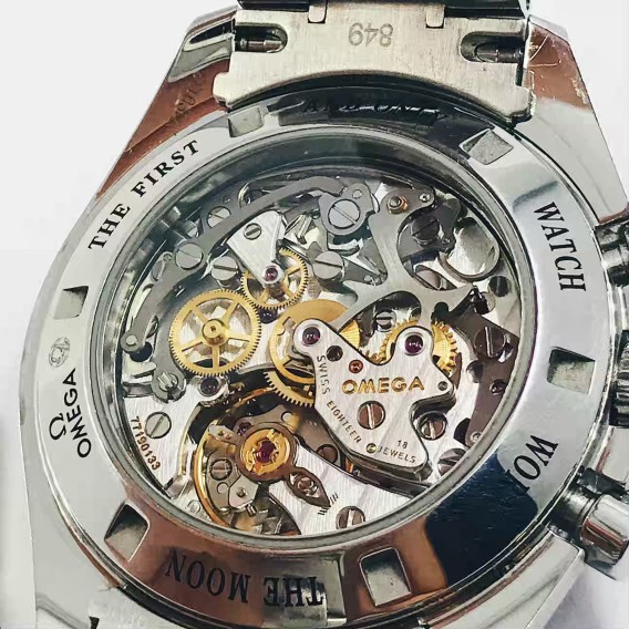 Omega Speedmaster Professional Moonwatch Caja y Documentos