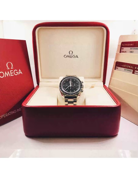 Omega Speedmaster Professional Moonwatch Caja y Documentos