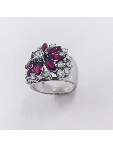 Anillo en oro blanco 18kt con brillantes y rubÃ­s