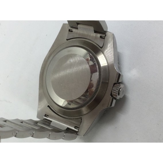 Rolex Submariner â€œHulkâ€