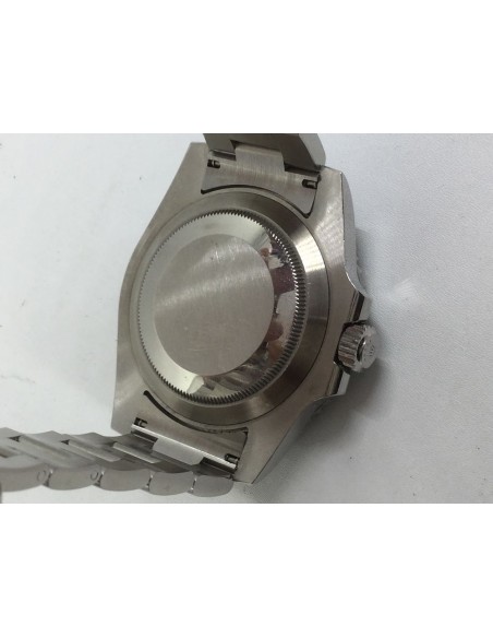 Rolex Submariner â€œHulkâ€