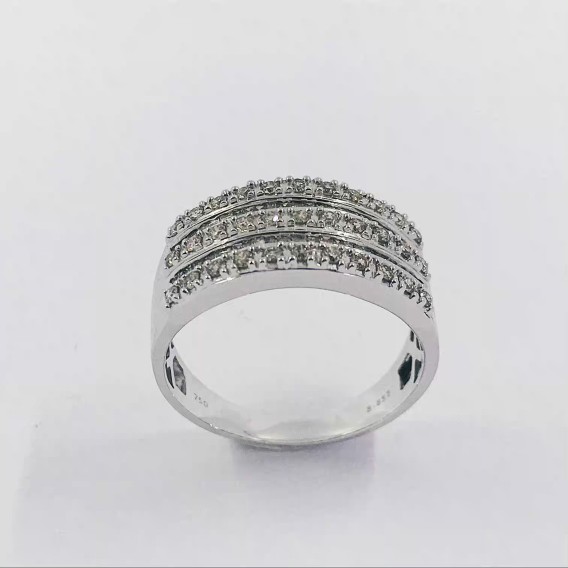 Anillo Tiara real en oro blanco y brillantes