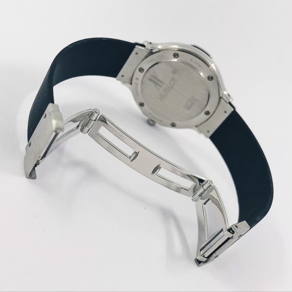 Hublot classic en acero
