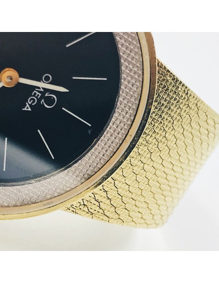 Omega De Ville en oro de 18kt.