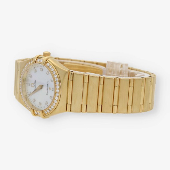 Omega Constellation en oro con brillante