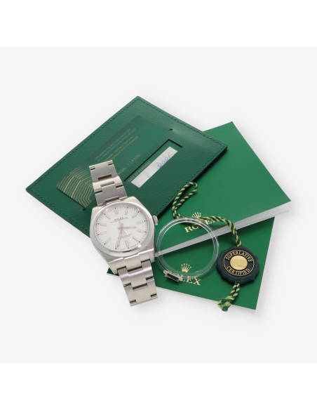 Rolex Oyster Perpetual 114300 Full Set caja y documentos
