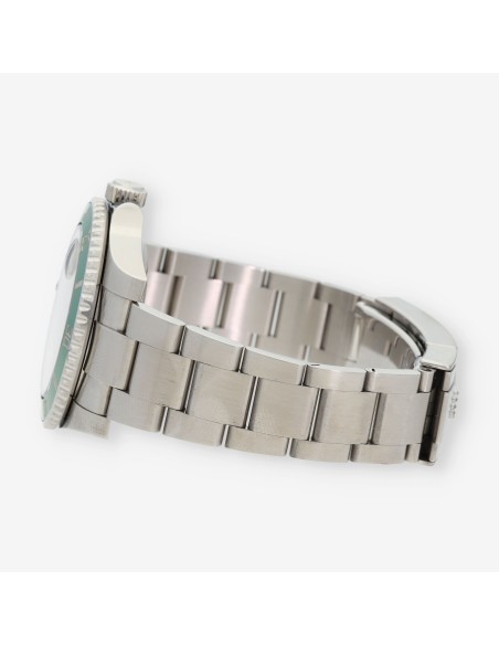 Rolex Submariner 116610LV Hulk con caja y documentos