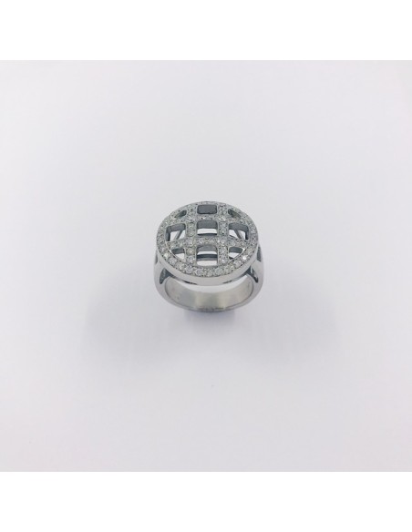 Anillo en oro blanco 18kt con brillantes.