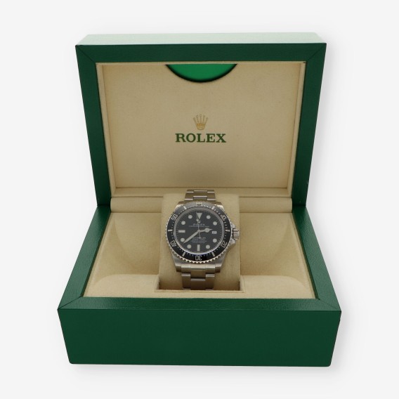 Rolex Sea-Dweller 40mm  Date 116600 Caja y documento