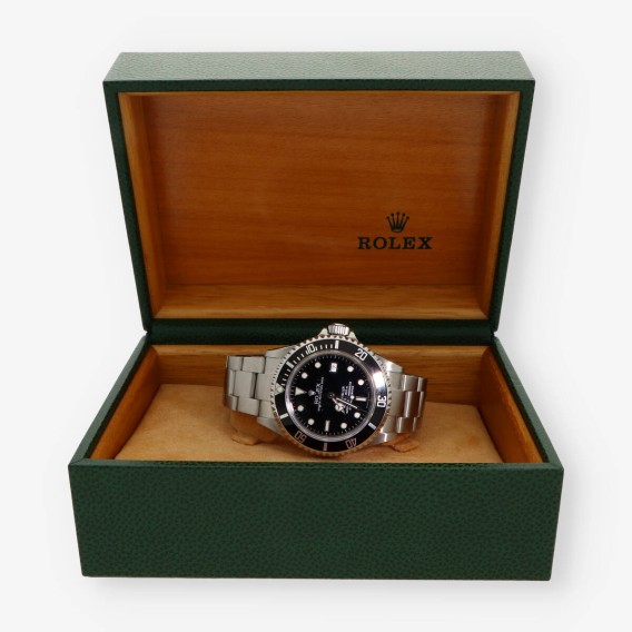 Rolex Sea-Dweller 40mm 16600 Full Set