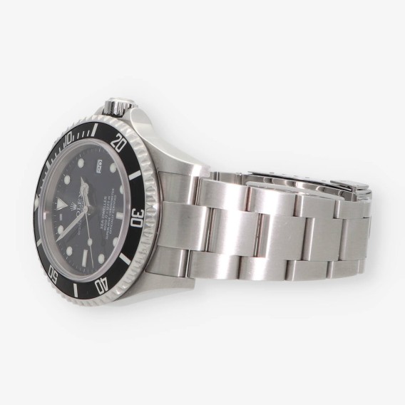 Rolex Sea-Dweller 40mm Date 16600T