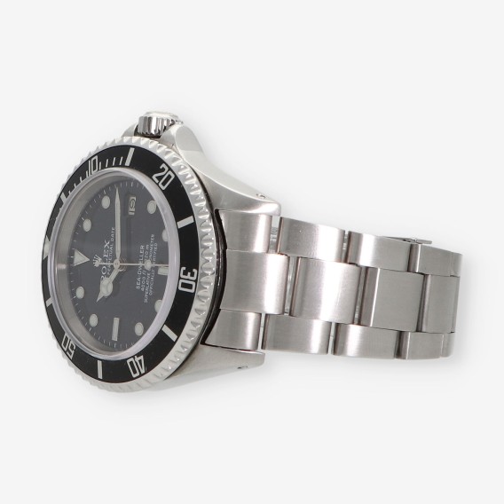 Rolex Sea-Dweller 40mm Date 16660