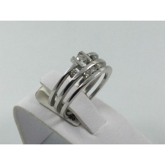 Anillo de oro blanco y brillantes