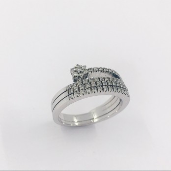 Anillo en oro blanco 18kt con brillantes 2