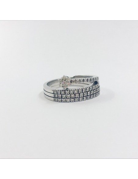 Anillo en oro blanco 18kt con brillantes