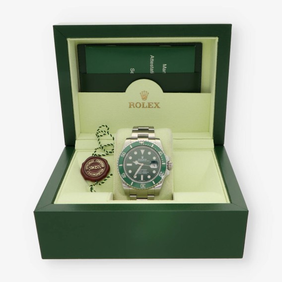 Rolex Submariner 116610LV Hulk con caja y documentos