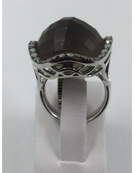 Anillo en oro blanco con amatista y brillantes