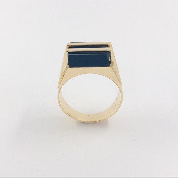 Anillo sello en oro 18kt con onix