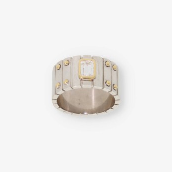Anillo en oro blanco 18kt con diamante central 2