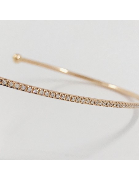 Esclava fina en oro rosa con brillantes.