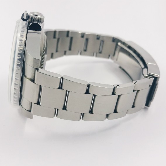 Rolex Submariner  116610LV Hulk