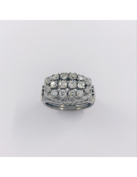 Anillo en oro blanco 18kt con brillantes.