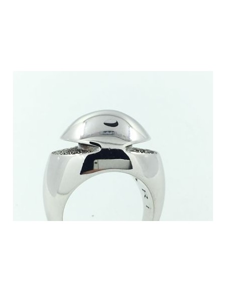 Anillo Bulgari en oro blanco y brillantes