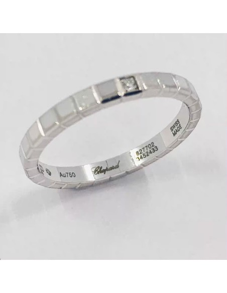 Anillo Chopard en oro blanco con brillante