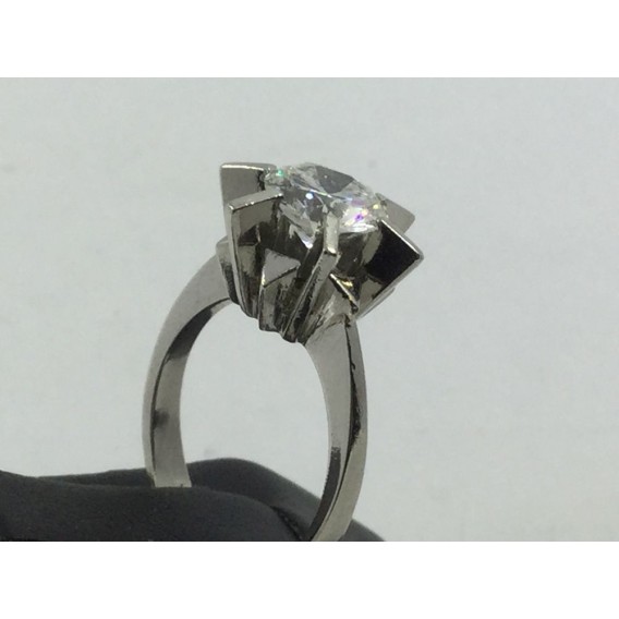 Solitario oro blanco con brillante de 1,70 qt.