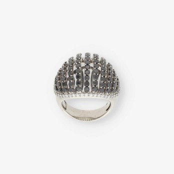 Anillo en oro blanco 18kt con brillantes negros 2