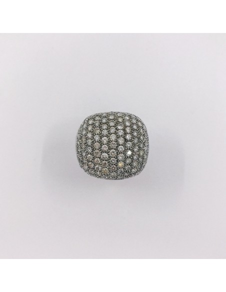 Anillo ancho en oro blanco 18kt con brillantes.