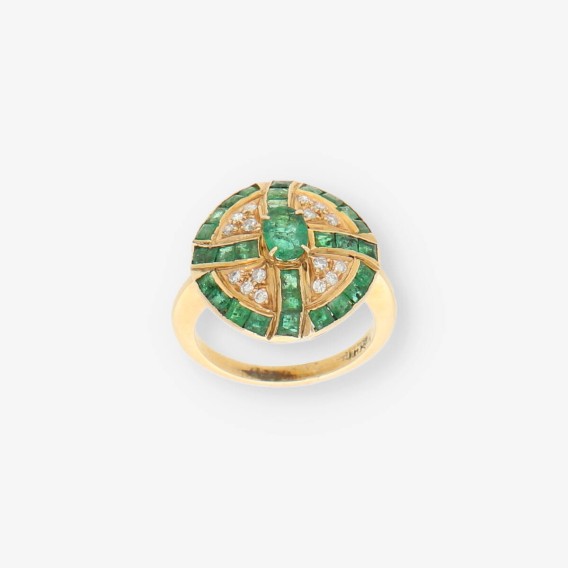 Anillo en oro 18kt con brillantes y esmeralda