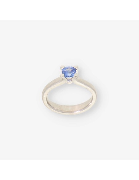 Anillo solitario oro blanco 18kt