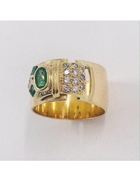 Anillo en oro 18kt con esmeralda y brillantes
