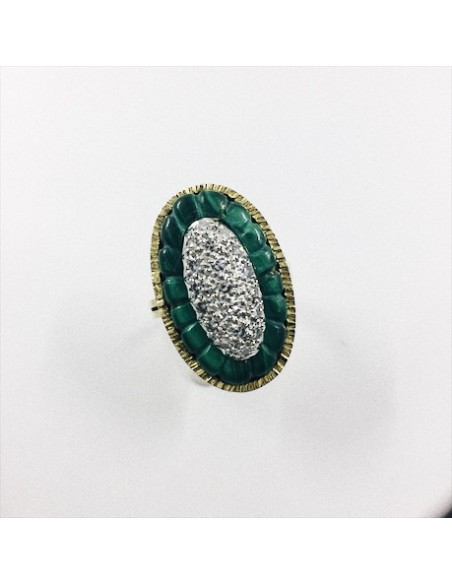 Anillo de oro, brillantes y malaquita