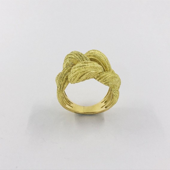Anillo en oro mate 18kt